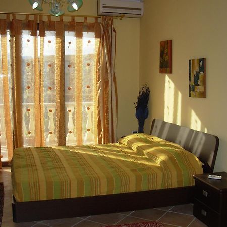 B&B Sotto Le Stelle Vacanze Bari Sardo Exterior photo